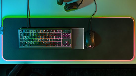 SteelSeries Apex 3 TKL and mouse