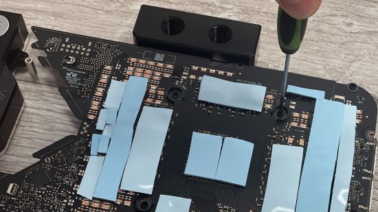 Securing a GeForce RTX 4090 PCB to a waterblock