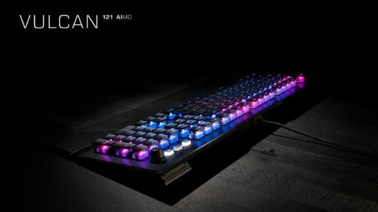 Illuminated gaming keyboard