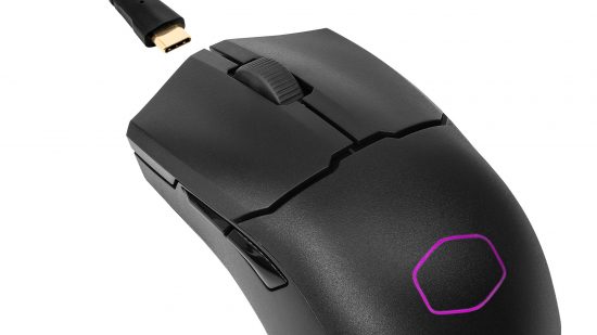 Cooler Master MM12 wireless gaming mouse top closeup