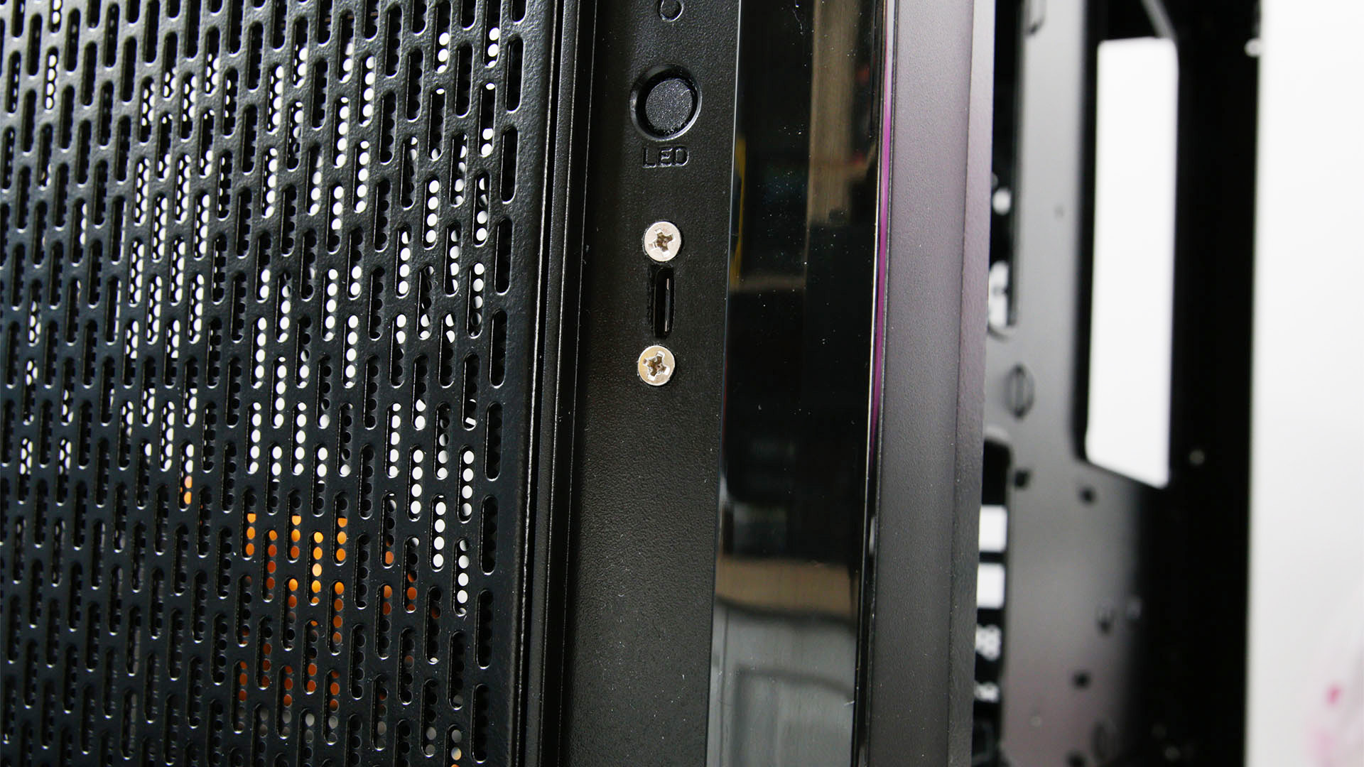 How to add a USB-C port to a PC case front panel