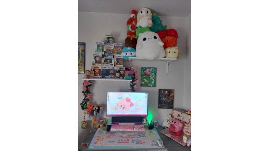 Cute Kirby PC gaming setup