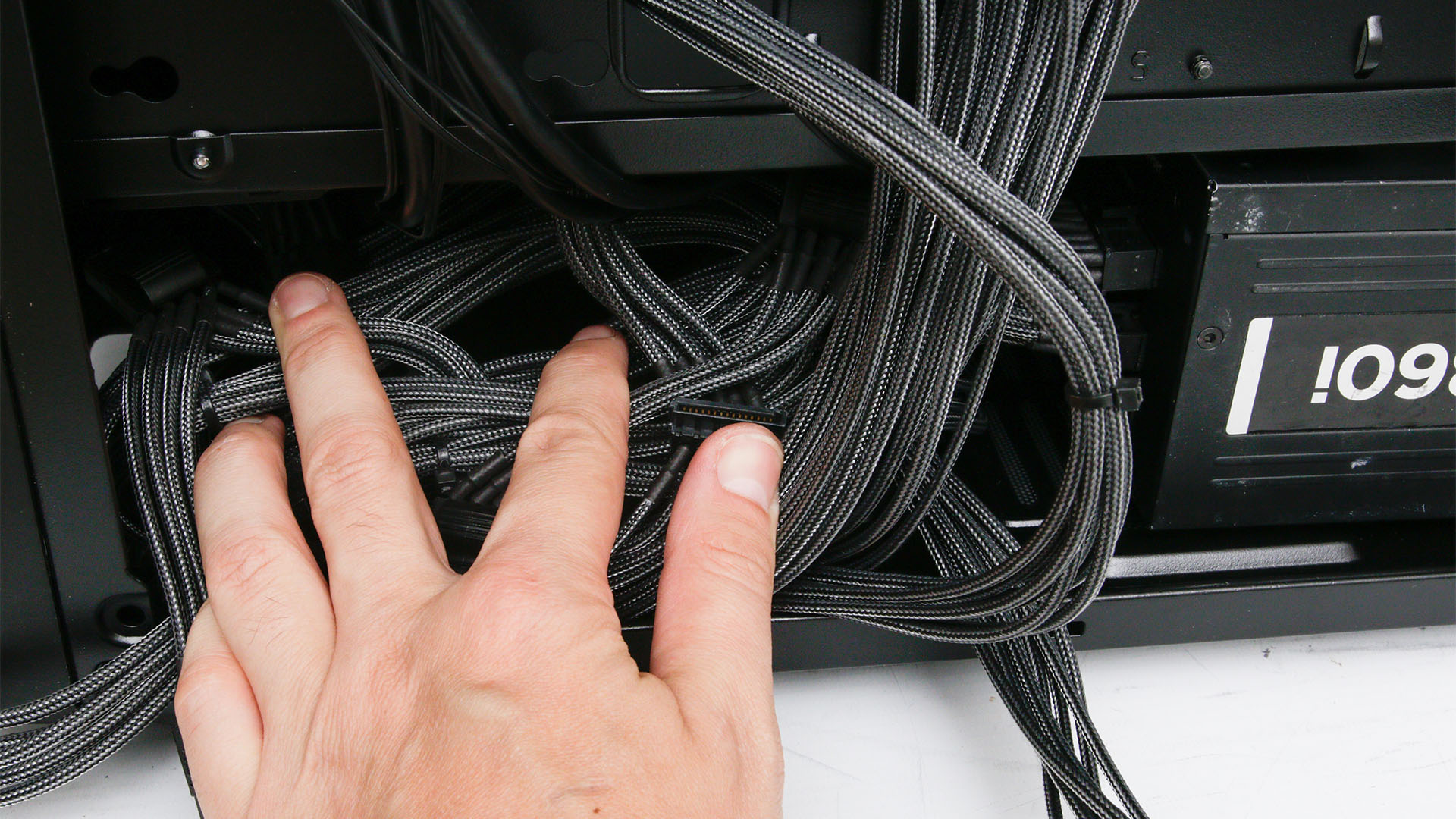 PC Build: Are Velcro straps safe for cable management?